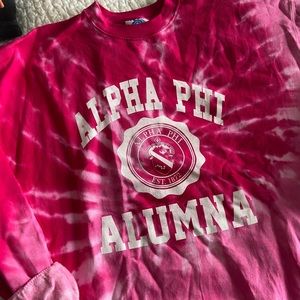 Alpha Phi alumna crewneck